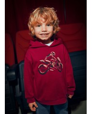 Bernumode | Mayoral: Hoodie for boy €23.55 Mayoral hoodie 4407-066 for boys is a stylish and comfortable piece of clothing, perfect for an active lifestyle. We use this clothing ourselves and guarantee its comfort, durability, and practicality. The soft material and modern design provide warmth and freedom of movement, making this hoodie an essential part of any child’s wardrobe. Bernumode | Mayoral: Hoodie for boy €23.55 Mayoral hoodie 4407-066 for boys is a stylish and comfortable piece of clothing, perfect for an active lifestyle. We use this clothing ourselves and guarantee its comfort, durability, and practicality. The soft material and modern design provide warmth and freedom of movement, making this hoodie an essential part of any child’s wardrobe.