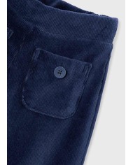 Bernumode | Mayoral: Knit pants for girl €21.07 Girls’ trousers. Adjustable elastic waistband with inner buttons for a perfect fit. Warm corduroy fabric, very comfortable and soft. Model with terry lining. Functional front pockets.
