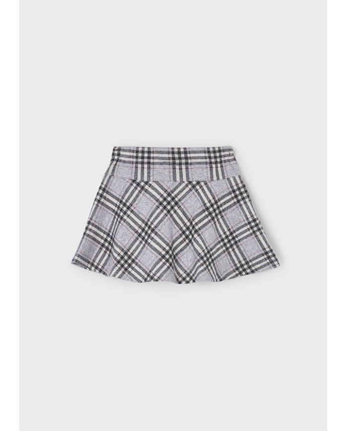 Bernumode | Mayoral: Трикотажная жаккардовая юбка на девочку 25,54 € Юбка для девочек с регулируемой эластичной талией на кнопках для идеальной посадки. Клетчатый узор с жаккардовой вязкой. Комфортная и стильная модель для повседневной носки.
