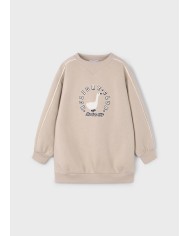 Bernumode | Mayoral: Трикотажное платье на девочку 27,19 € Платье для девочек с длинными рукавами и круглым вырезом. Выполнено из теплого флисового плотного материала, идеально подходящего для холодных месяцев. Элементы декора: декоративная аппликация, контрастные декоративные полоски, вышивка.
