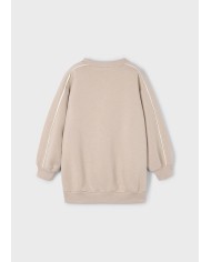 Bernumode | Mayoral: Трикотажное платье на девочку 27,19 € Платье для девочек с длинными рукавами и круглым вырезом. Выполнено из теплого флисового плотного материала, идеально подходящего для холодных месяцев. Элементы декора: декоративная аппликация, контрастные декоративные полоски, вышивка.
