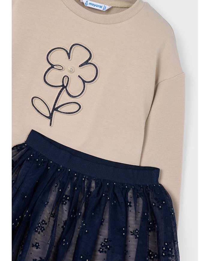 Bernumode | Mayoral: Tulle skirt set for girl €34.63 Original set for girls. Long-sleeve sweatshirt with a round neckline, cross-over hem. Decorative motif on the front. Combination of different fabrics creates a unique and special design. Skirt with elastic waistband, made from light and airy tulle with a soft polyester lining. Fantasy print adds a playful touch.
 Bernumode | Mayoral: Tulle skirt set for girl €34.63 Original set for girls. Long-sleeve sweatshirt with a round neckline, cross-over hem. Decorative motif on the front. Combination of different fabrics creates a unique and special design. Skirt with elastic waistband, made from light and airy tulle with a soft polyester lining. Fantasy print adds a playful touch.