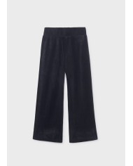 Bernumode | Mayoral: Вельветки на девочку 23,88 € Брюки для девочки в стиле клёш, расширяющиеся к низу. С эластичным поясом для комфортной посадки. Изготовлены из мягкого и тёплого вельветового трикотажа, обеспечивающего уют и удобство в холодное время года. Bernumode | Mayoral: Вельветки на девочку 23,88 € Брюки для девочки в стиле клёш, расширяющиеся к низу. С эластичным поясом для комфортной посадки. Изготовлены из мягкого и тёплого вельветового трикотажа, обеспечивающего уют и удобство в холодное время года.