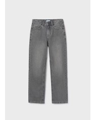 Bernumode | Mayoral: Brīva piegriezuma džinsi meitenei 27,19 € Bikses meitenei ar regulējamu elastīgu jostu un pogām ideālai pieguļšanai. Ērts džinsa audums, viegli kombinējams ikdienas tērpiem. Modelis ar vairākām kabatām.