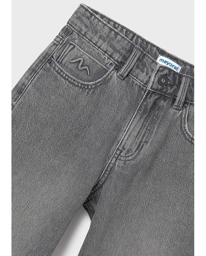 Bernumode | Mayoral: Brīva piegriezuma džinsi meitenei 27,19 € Bikses meitenei ar regulējamu elastīgu jostu un pogām ideālai pieguļšanai. Ērts džinsa audums, viegli kombinējams ikdienas tērpiem. Modelis ar vairākām kabatām.