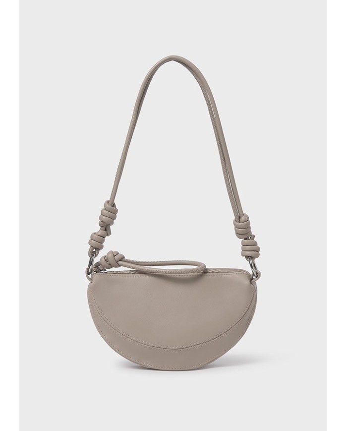 Bernumode | Mayoral: Handbag for girl €23.55 Bag for girls designed to hold all essential accessories. A practical and fun addition to complete any outfit. Modern exterior made of faux leather. Bernumode | Mayoral: Handbag for girl €23.55 Bag for girls designed to hold all essential accessories. A practical and fun addition to complete any outfit. Modern exterior made of faux leather.