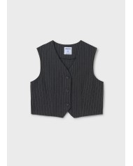 Bernumode | Mayoral: Vest for girl €23.55 Girls’ vest. V-neck design. Front button closure. Comfortable knitted fabric. Bernumode | Mayoral: Vest for girl €23.55 Girls’ vest. V-neck design. Front button closure. Comfortable knitted fabric.