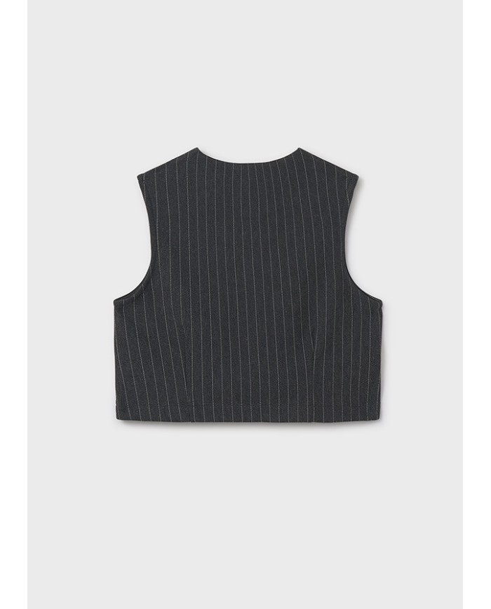 Bernumode | Mayoral: Meiteņu veste 23,55 € Meiteņu veste. Modelis ar V veida izgriezumu. Aizdare priekšpusē ar pogām. Ērts trikotāžas audums. Bernumode | Mayoral: Meiteņu veste 23,55 € Meiteņu veste. Modelis ar V veida izgriezumu. Aizdare priekšpusē ar pogām. Ērts trikotāžas audums.