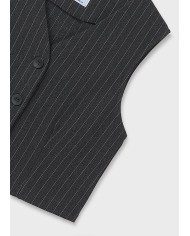 Bernumode | Mayoral: Жилетка на девочку 23,55 € Жилет для девочки. Модель с V-образным вырезом. Застёжка спереди на пуговицы. Удобная трикотажная ткань.
 Bernumode | Mayoral: Жилетка на девочку 23,55 € Жилет для девочки. Модель с V-образным вырезом. Застёжка спереди на пуговицы. Удобная трикотажная ткань.