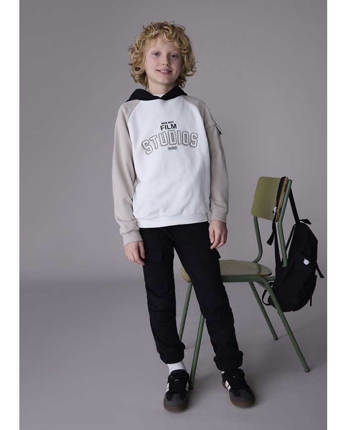 Bernumode | Mayoral: Tracksuit for boy €43.72 Unisex two-piece tracksuit with a sweatshirt and long pants.
Long-sleeve unisex sweatshirt with a hood and side pocket. Decorative elements: high-density print and screen print details.
Unisex long sports pants, highly comfortable. Elastic waistband with drawstring and elastic cuffs for a better fit. Side pockets. A versatile unisex design suitable for both boys and girls due to neutral tones and shape.
 Bernumode | Mayoral: Tracksuit for boy €43.72 Unisex two-piece tracksuit with a sweatshirt and long pants.
Long-sleeve unisex sweatshirt with a hood and side pocket. Decorative elements: high-density print and screen print details.
Unisex long sports pants, highly comfortable. Elastic waistband with drawstring and elastic cuffs for a better fit. Side pockets. A versatile unisex design suitable for both boys and girls due to neutral tones and shape.