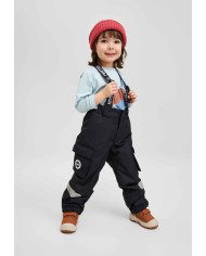 Bernumode | Reima: Демисезонные детские брюки на лямках ReimaTec, Tiksi (80 г) 56,12 € Эти водоотталкивающие, с легкой изоляцией брюки с подтяжками Reimatec невероятно универсальны. Присмотревшись внимательнее к этому стилю от Reima Originals, вы заметите все маленькие детали, которые делают большую разницу.
Почему эти брюки называются Tiksi? Это игривое прозвище города Тиккурила в Финляндии. Он расположен рядом с главным офисом Reima, и часто можно увидеть, как активные дети играют во дворе. Поскольку финны поддерживают равенство, дизайнеры Reima создали этот стиль, который подходит как для мальчиков, так и для девочек. В темные осенние и зимние вечера ваш ребенок будет сиять благодаря большим отражающим принтам. Подтяжки помогут удерживать брюки на месте во время активных переворотов и веселых катаний.
• Все швы герметично заделаны, водоотталкивающие• Прочный материал• Водо- и ветрозащитный, дышащий, грязеотталкивающий материал• Гладкая полиэстеровая подкладка• Легкая изоляция• Карманы с клапанами на кнопках• Регулируемые и съемные эластичные подтяжки• Эластичные манжеты на штанинах• Съемные, регулируемые и прочные силиконовые петли для ног до размера 128 см• Отражающие детали
Машинная стирка при температуре 40°C. Не отбеливать. Гладить при низкой температуре. Не химчистить. Сушка при низкой температуре.
 Bernumode | Reima: Демисезонные детские брюки на лямках ReimaTec, Tiksi (80 г) 56,12 € Эти водоотталкивающие, с легкой изоляцией брюки с подтяжками Reimatec невероятно универсальны. Присмотревшись внимательнее к этому стилю от Reima Originals, вы заметите все маленькие детали, которые делают большую разницу.
Почему эти брюки называются Tiksi? Это игривое прозвище города Тиккурила в Финляндии. Он расположен рядом с главным офисом Reima, и часто можно увидеть, как активные дети играют во дворе. Поскольку финны поддерживают равенство, дизайнеры Reima создали этот стиль, который подходит как для мальчиков, так и для девочек. В темные осенние и зимние вечера ваш ребенок будет сиять благодаря большим отражающим принтам. Подтяжки помогут удерживать брюки на месте во время активных переворотов и веселых катаний.
• Все швы герметично заделаны, водоотталкивающие• Прочный материал• Водо- и ветрозащитный, дышащий, грязеотталкивающий материал• Гладкая полиэстеровая подкладка• Легкая изоляция• Карманы с клапанами на кнопках• Регулируемые и съемные эластичные подтяжки• Эластичные манжеты на штанинах• Съемные, регулируемые и прочные силиконовые петли для ног до размера 128 см• Отражающие детали
Машинная стирка при температуре 40°C. Не отбеливать. Гладить при низкой температуре. Не химчистить. Сушка при низкой температуре.