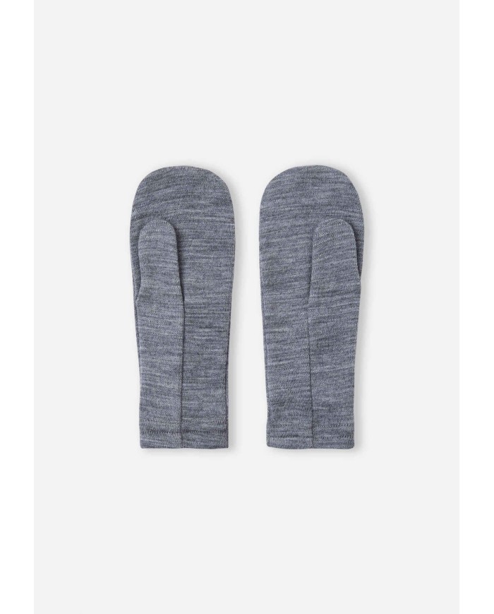 Bernumode | Reima: Cimdi no merīnvilnas, Eino 13,97 € 
Šīs mazuļu un bērnu dūraiņi ir izgatavoti no viegla merino vilnas adījuma, kas ir ļoti ērts un saglabā siltumu. Ideāli valkājami zem ūdensnecaurlaidīgiem cimdiem.
Mēs dievinām šos 100 % merino vilnas dūraiņus! Reima mazuļu un bērnu pamatkārtas dūraiņi ir lieliski piemēroti nēsāšanai zem ūdensnecaurlaidīgiem dūraiņiem papildu siltumam. Tie ir viegli, ērti uzvelkami un vienmēr patīkami valkāšanā. Izgatavoti no sertificētas, atbildīgi iegūtas vilnas.
Vieglāks adījums. Mīksta merino vilna ideālai termoregulācijai.
Kopšana: mazgāt ar līdzīgām krāsām, izgriežot uz iekšpusi. Nelietot mazgāšanas līdzekļus ar balinātājiem. Izmantot speciālu vilnas mazgāšanas līdzekli. Žāvējot veidot formu. Iespējama saraušanās līdz 5 %. Nedrīkst balināt. Negludināt. Neķīmiski tīrīt. Nežāvēt veļas žāvētājā.

Cimdiņu izmērs:
1/2 - 6-24 mēneši
3/4 - 2-6 gadi
