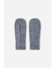 Bernumode | Reima: Варежки из шерсти мериноса, Eino 13,97 € Эти варежки для малышей и детей сделаны из лёгкой вязаной мериносовой шерсти, которая очень комфортна и отлично сохраняет тепло. Идеальны в качестве поддёвки под водонепроницаемые перчатки.
Мы обожаем эти варежки из 100 % мериносовой шерсти! Детские базовые варежки Reima прекрасно подходят для ношения под водонепроницаемыми варежками, обеспечивая дополнительное тепло. Они лёгкие, легко надеваются и всегда удобные. Изготовлены из сертифицированной ответственно полученной шерсти.
Более лёгкая структура. Мягкая мериносовая шерсть для идеальной терморегуляции.
Уход: стирать с вещами схожих цветов, вывернув наизнанку. Не использовать моющие средства с отбеливателями. Применять специальные средства для шерсти. Сушить, придавая форму. Возможна усадка до 5 %. Не отбеливать. Не гладить. Не подвергать химчистке. Не сушить в барабане.
Размерность варежек:
1/2 - 6-24 месяца
3/4 - 2-6 лет

