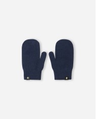 Bernumode | Reima: Детские варежки из мериносовой шерсти, Sumppu 10,66 € Эти детские варежки изготовлены из мягкой и тёплой шерстяной смеси.
Окутайте ручки вашего малыша уютом с варежками Sumppu. Связанные из мягкой и тёплой шерстяной пряжи, они идеально подходят для прохладных прогулок на свежем воздухе. Эластичный материал обеспечивает плотную посадку и защищает от холода. Благодаря отсутствию подкладки варежки остаются лёгкими и удобными, а также отлично подходят как дополнительный слой под водонепроницаемые варежки в самые холодные и сырые дни.Наслаждайтесь естественным теплом шерсти и дарите ребёнку комфорт даже в морозную погоду.
Мягкая и тёплая шерстяная смесь. Без подкладки.
Уход: стирать с вещами схожих цветов. Использовать средство для шерсти. Формировать форму при сушке. Усадка до 5%. Не отбеливать. Не гладить. Не подвергать химчистке. Не сушить в сушильной машине.

Размерность варежек:
1/2 - 6-24 месяца
3/4 - 2-6 лет

