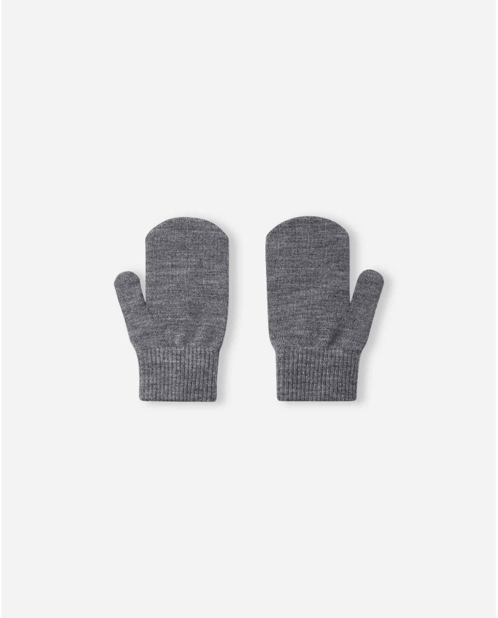 Bernumode | Reima: Детские варежки из мериносовой шерсти, Sumppu 10,66 € Эти детские варежки изготовлены из мягкой и тёплой шерстяной смеси.
Окутайте ручки вашего малыша уютом с варежками Sumppu. Связанные из мягкой и тёплой шерстяной пряжи, они идеально подходят для прохладных прогулок на свежем воздухе. Эластичный материал обеспечивает плотную посадку и защищает от холода. Благодаря отсутствию подкладки варежки остаются лёгкими и удобными, а также отлично подходят как дополнительный слой под водонепроницаемые варежки в самые холодные и сырые дни.Наслаждайтесь естественным теплом шерсти и дарите ребёнку комфорт даже в морозную погоду.
Мягкая и тёплая шерстяная смесь. Без подкладки.
Уход: стирать с вещами схожих цветов. Использовать средство для шерсти. Формировать форму при сушке. Усадка до 5%. Не отбеливать. Не гладить. Не подвергать химчистке. Не сушить в сушильной машине.
Размерность варежек:
1/2 - 6-24 месяца
3/4 - 2-6 лет
 Bernumode | Reima: Детские варежки из мериносовой шерсти, Sumppu 10,66 € Эти детские варежки изготовлены из мягкой и тёплой шерстяной смеси.
Окутайте ручки вашего малыша уютом с варежками Sumppu. Связанные из мягкой и тёплой шерстяной пряжи, они идеально подходят для прохладных прогулок на свежем воздухе. Эластичный материал обеспечивает плотную посадку и защищает от холода. Благодаря отсутствию подкладки варежки остаются лёгкими и удобными, а также отлично подходят как дополнительный слой под водонепроницаемые варежки в самые холодные и сырые дни.Наслаждайтесь естественным теплом шерсти и дарите ребёнку комфорт даже в морозную погоду.
Мягкая и тёплая шерстяная смесь. Без подкладки.
Уход: стирать с вещами схожих цветов. Использовать средство для шерсти. Формировать форму при сушке. Усадка до 5%. Не отбеливать. Не гладить. Не подвергать химчистке. Не сушить в сушильной машине.
Размерность варежек:
1/2 - 6-24 месяца
3/4 - 2-6 лет
