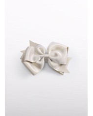 Bernumode | Abel&Lula: Заколка для волос 9,01 € Изысканная заколка для волос Abel&Lula — это маленький акцент, который придаёт образу ребёнка особый шарм. Она аккуратно фиксирует пряди, создавая аккуратную и стильную причёску, а её утончённый дизайн добавляет нотку элегантности и игривости. Подходит как для повседневных нарядов, так и для праздничных мероприятий. Эта деталь подчеркнёт индивидуальность маленькой модницы и станет любимым аксессуаром в её коллекции. Bernumode | Abel&Lula: Заколка для волос 9,01 € Изысканная заколка для волос Abel&Lula — это маленький акцент, который придаёт образу ребёнка особый шарм. Она аккуратно фиксирует пряди, создавая аккуратную и стильную причёску, а её утончённый дизайн добавляет нотку элегантности и игривости. Подходит как для повседневных нарядов, так и для праздничных мероприятий. Эта деталь подчеркнёт индивидуальность маленькой модницы и станет любимым аксессуаром в её коллекции.