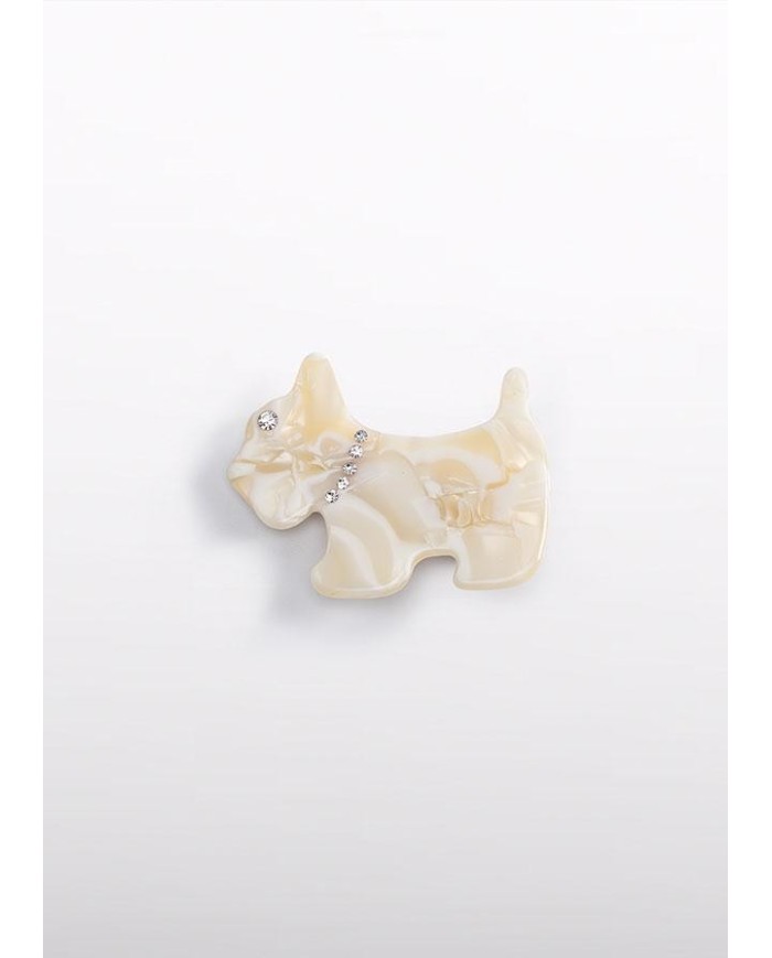 Bernumode | Abel&Lula: Заколка для волос в форме собачки 9,01 € Очаровательная заколка для волос Abel&Lula в форме милой собачки станет стильным акцентом в детском образе. Идеально сочетается как с праздничными платьями, так и с повседневными нарядами, добавляя нотку нежности и игривого шарма. Аккуратно выполненная с вниманием к деталям, она надёжно фиксирует прядки и придаёт причёске завершённый вид. Эта изысканная деталь подчёркивает индивидуальность юной модницы и станет любимым аксессуаром для особых случаев и на каждый день. Bernumode | Abel&Lula: Заколка для волос в форме собачки 9,01 € Очаровательная заколка для волос Abel&Lula в форме милой собачки станет стильным акцентом в детском образе. Идеально сочетается как с праздничными платьями, так и с повседневными нарядами, добавляя нотку нежности и игривого шарма. Аккуратно выполненная с вниманием к деталям, она надёжно фиксирует прядки и придаёт причёске завершённый вид. Эта изысканная деталь подчёркивает индивидуальность юной модницы и станет любимым аксессуаром для особых случаев и на каждый день.