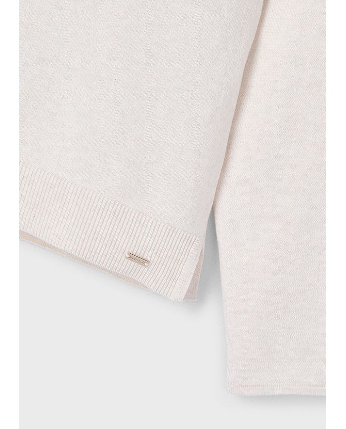 Bernumode | Mayoral: Basic knitting turtleneck €17.27 Long-sleeved sweater for girls. High neckline. Part of the Mayoral Basic collection, an essential piece in her wardrobe to complete any outfit. Bernumode | Mayoral: Basic knitting turtleneck €17.27 Long-sleeved sweater for girls. High neckline. Part of the Mayoral Basic collection, an essential piece in her wardrobe to complete any outfit.