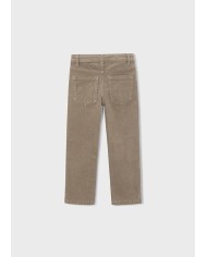 Bernumode | Mayoral: Базовые вельветовые брюки (slim fit) на мальчика 22,23 € Длинные классические брюки прямого кроя (Regular fit) для мальчика. Застёжка на молнию и пуговицу. Внутри пояса расположена регулируемая резинка с кнопками для идеальной посадки. Изготовлены из тёплого, мягкого и комфортного вельветового материала. Дизайн с множеством карманов. По соображениям безопасности маленькие размеры (2–5 лет) имеют имитацию молнии на шаговом шве вместо настоящей. Bernumode | Mayoral: Базовые вельветовые брюки (slim fit) на мальчика 22,23 € Длинные классические брюки прямого кроя (Regular fit) для мальчика. Застёжка на молнию и пуговицу. Внутри пояса расположена регулируемая резинка с кнопками для идеальной посадки. Изготовлены из тёплого, мягкого и комфортного вельветового материала. Дизайн с множеством карманов. По соображениям безопасности маленькие размеры (2–5 лет) имеют имитацию молнии на шаговом шве вместо настоящей.