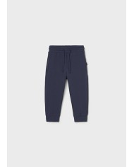 Bernumode | Mayoral: Basic cuffed fleece trousers for boy €10.66 Long sporty pants for baby, designed for maximum comfort. Elastic waistband with drawstring for a secure fit. Made from warm, thick fleece fabric (brushed fleece), perfect for colder months. Reinforced knees on the inside prevent wear and enhance durability. Elastic cuffs at the bottom for a better fit. Side pockets included. Part of the Mayoral Basic collection, an essential piece for completing any outfit.
