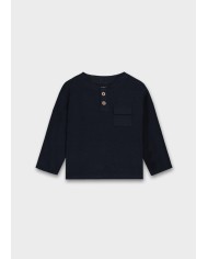 Bernumode | Mayoral: L/s t-shirt €13.64 Long-sleeved T-shirt for baby. Features a classic round neckline for a comfortable fit. Front closure and a functional pocket make dressing easy and practical.