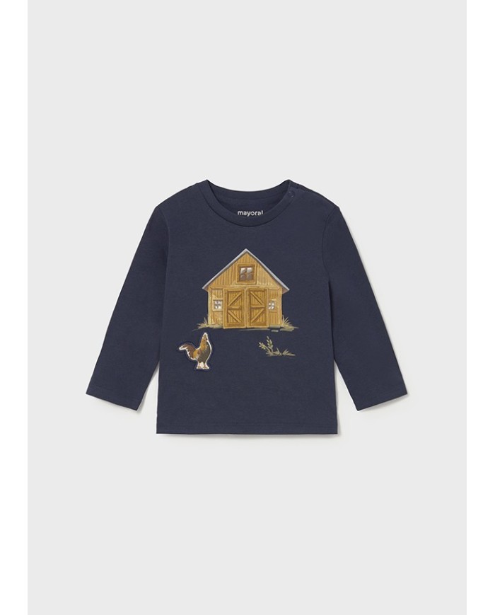 Bernumode | Mayoral: L/s "Play" Barn shirt €13.64 Charming long-sleeved T-shirt for baby. Features a classic round neckline for a comfortable fit. Snap buttons on the shoulder make dressing easier. Made from 100% soft cotton, perfect for delicate baby skin. Decorated with a decorative applique and stylish print.