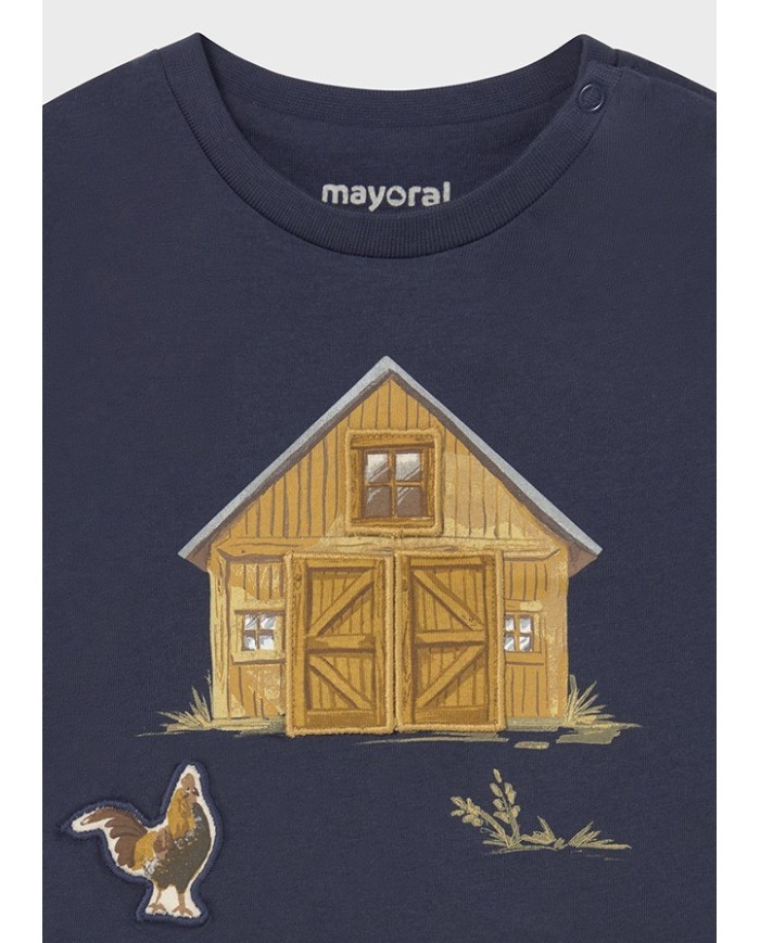 Bernumode | Mayoral: Футболка с длинным рукавом на мальчика 13,64 € Милая футболка с длинными рукавами для малыша. Классический круглый вырез горловины обеспечивает удобную посадку. На плече расположены кнопки, облегчающие переодевание. Изготовлена из 100% мягкого хлопка, идеально подходящего для нежной детской кожи. Украшена декоративной аппликацией и стильным принтом.
