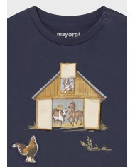 Bernumode | Mayoral: L/s "Play" Barn shirt €13.64 Charming long-sleeved T-shirt for baby. Features a classic round neckline for a comfortable fit. Snap buttons on the shoulder make dressing easier. Made from 100% soft cotton, perfect for delicate baby skin. Decorated with a decorative applique and stylish print.