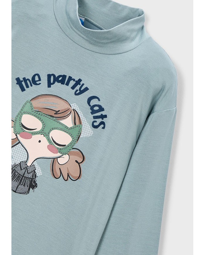 Bernumode | Mayoral: Viscose basic turtleneck €16.45 Long-sleeve t-shirt for girls. Semi-turtleneck. Flowing fabric for maximum comfort every day. Decorative elements: studs, screen printing (print).
 Bernumode | Mayoral: Viscose basic turtleneck €16.45 Long-sleeve t-shirt for girls. Semi-turtleneck. Flowing fabric for maximum comfort every day. Decorative elements: studs, screen printing (print).