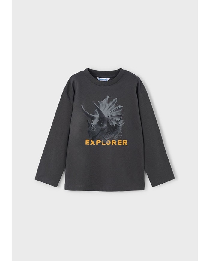 Bernumode | Mayoral: L/s t-shirt €11.98 Boys’ long-sleeve t-shirt with round neckline. 100% cotton. Decorative elements: screen print. Choosing Better Cotton products supports sustainable cotton production initiatives. Bernumode | Mayoral: L/s t-shirt €11.98 Boys’ long-sleeve t-shirt with round neckline. 100% cotton. Decorative elements: screen print. Choosing Better Cotton products supports sustainable cotton production initiatives.