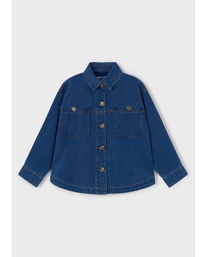 Bernumode | Mayoral: Flowy denim overshirt for girl €30.17 Unisex long-sleeve shirt with front button closure. Made from soft, versatile denim fabric suitable for everyday looks. Neutral tones and classic cut make it a highly versatile unisex design. Bernumode | Mayoral: Flowy denim overshirt for girl €30.17 Unisex long-sleeve shirt with front button closure. Made from soft, versatile denim fabric suitable for everyday looks. Neutral tones and classic cut make it a highly versatile unisex design.