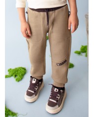 Bernumode | Mayoral: Knit pants for boy €21.07 Boys’ long sports pants designed for maximum comfort. Elastic waistband with drawstring. Reinforced knees to prevent wear and enhance durability. Elastic cuffs for a better fit. Zippered pockets. Decorative elements: print (screen print). Bernumode | Mayoral: Knit pants for boy €21.07 Boys’ long sports pants designed for maximum comfort. Elastic waistband with drawstring. Reinforced knees to prevent wear and enhance durability. Elastic cuffs for a better fit. Zippered pockets. Decorative elements: print (screen print).