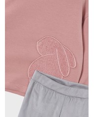 Bernumode | Mayoral: Комплект на девочку (Пуловер и леггинсы) 32,64 € Комплект для девочки, состоящий из свитшота свободного кроя с круглым вырезом и декоративной вышивкой спереди, а также леггинсов с эластичной талией для максимального комфорта. Идеальный комплект для повседневной носки и активных игр.
 Bernumode | Mayoral: Комплект на девочку (Пуловер и леггинсы) 32,64 € Комплект для девочки, состоящий из свитшота свободного кроя с круглым вырезом и декоративной вышивкой спереди, а также леггинсов с эластичной талией для максимального комфорта. Идеальный комплект для повседневной носки и активных игр.