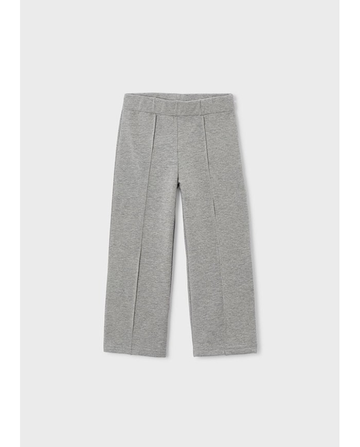 Bernumode | Mayoral: Спортивный костюм на девочку (2 пары брюк и кофта на молнии) 41,74 € Трёхпредметный спортивный комплект для девочки, включающий свитшот с длинными рукавами и капюшоном с центральной застёжкой-молнией и регулируемым шнурком на подоле, а также два варианта спортивных брюк с эластичной талией. Один из брюк дополнительно оснащён эластичными манжетами и функциональными карманами спереди. Элементы декора: принт. Идеальный комплект для активного отдыха и повседневного ношения.
 Bernumode | Mayoral: Спортивный костюм на девочку (2 пары брюк и кофта на молнии) 41,74 € Трёхпредметный спортивный комплект для девочки, включающий свитшот с длинными рукавами и капюшоном с центральной застёжкой-молнией и регулируемым шнурком на подоле, а также два варианта спортивных брюк с эластичной талией. Один из брюк дополнительно оснащён эластичными манжетами и функциональными карманами спереди. Элементы декора: принт. Идеальный комплект для активного отдыха и повседневного ношения.