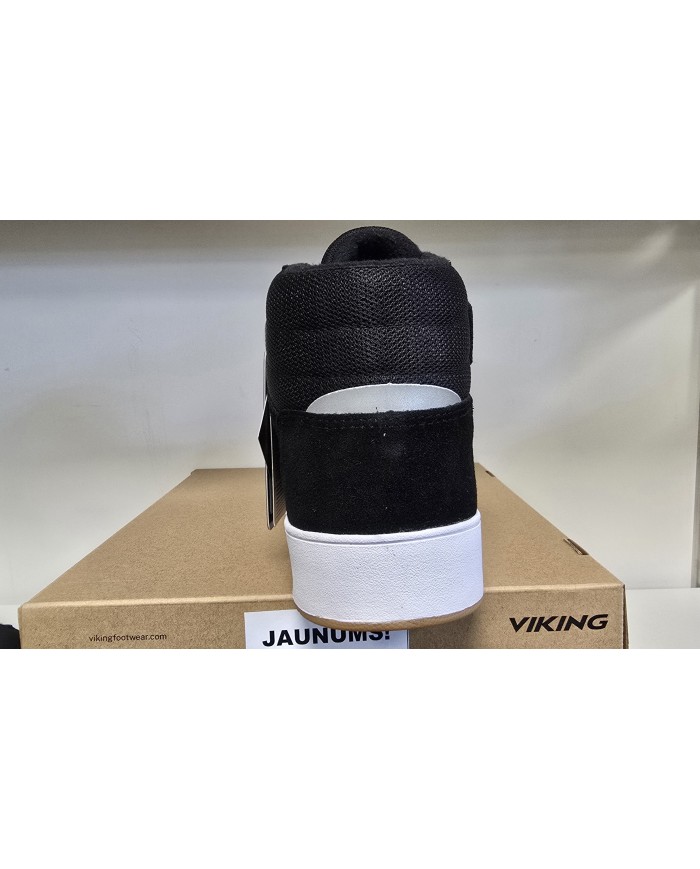 Bernumode | Viking: Eagle Warm GTX 1V - Ziemas zābaki bērniem, ūdensizturīgi ar GORE-TEX 73,97 € Eagle Warm GTX ir vidēja griezuma ziemas kedas, kas izgatavotas no augstākās kvalitātes materiāliem, ar komfortu un pilsētas stilu. Augstas kvalitātes zamšādas ārējā apvalkā ir Gore-Tex membrāna ūdensnecaurlaidīgai aizsardzībai un flīsa odere, kas nedaudz sasilda, kad viss kļūst auksts. Elastīgās mežģīnes un velcro siksniņa atvieglo iekāpšanu un izkāpšanu. Atstarojošās detaļas uzlabo redzamību pēc tumsas iestāšanās, un gumijas ārējā zole ar unikālu protektora rakstu labi satveras uz slidenām virsmām.
Izmēru tabula
42=28 cm
43=28.7 cm
 Bernumode | Viking: Eagle Warm GTX 1V - Ziemas zābaki bērniem, ūdensizturīgi ar GORE-TEX 73,97 € Eagle Warm GTX ir vidēja griezuma ziemas kedas, kas izgatavotas no augstākās kvalitātes materiāliem, ar komfortu un pilsētas stilu. Augstas kvalitātes zamšādas ārējā apvalkā ir Gore-Tex membrāna ūdensnecaurlaidīgai aizsardzībai un flīsa odere, kas nedaudz sasilda, kad viss kļūst auksts. Elastīgās mežģīnes un velcro siksniņa atvieglo iekāpšanu un izkāpšanu. Atstarojošās detaļas uzlabo redzamību pēc tumsas iestāšanās, un gumijas ārējā zole ar unikālu protektora rakstu labi satveras uz slidenām virsmām.
Izmēru tabula
42=28 cm
43=28.7 cm