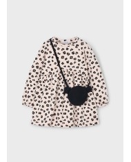 Bernumode | Mayoral: Комплект на девочку (Платье и сумочка) 32,64 € Платье для девочек с пышными рукавами и круглым вырезом. Крой с завышенной талией и невидимой молнией сзади. Сочетание разных тканей создает уникальный и особенный дизайн. Передние декоративные карманы имитированы. Элементы декора: металлические аппликации. Мотив в клетку, придающий стильный и элегантный вид.
 Bernumode | Mayoral: Комплект на девочку (Платье и сумочка) 32,64 € Платье для девочек с пышными рукавами и круглым вырезом. Крой с завышенной талией и невидимой молнией сзади. Сочетание разных тканей создает уникальный и особенный дизайн. Передние декоративные карманы имитированы. Элементы декора: металлические аппликации. Мотив в клетку, придающий стильный и элегантный вид.