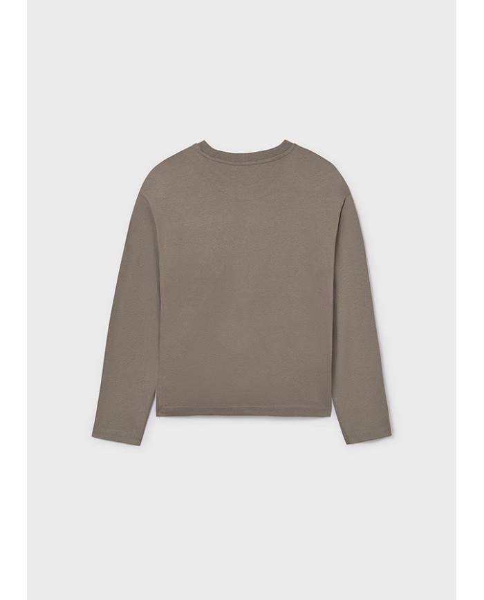 Bernumode | Mayoral: Zēnu T-krekls ar garām piedurknēm 14,46 € Zēnu garo piedurkņu T-krekls ar apaļu kakla izgriezumu. Dekoratīvie elementi: reljefa (high density print) un serigrāfijas uzdruka, radot stilīgu un modernu dizainu. Izgatavots no 100% Better Cotton, atbalstot ilgtspējīgu kokvilnas ražošanu. Bernumode | Mayoral: Zēnu T-krekls ar garām piedurknēm 14,46 € Zēnu garo piedurkņu T-krekls ar apaļu kakla izgriezumu. Dekoratīvie elementi: reljefa (high density print) un serigrāfijas uzdruka, radot stilīgu un modernu dizainu. Izgatavots no 100% Better Cotton, atbalstot ilgtspējīgu kokvilnas ražošanu.