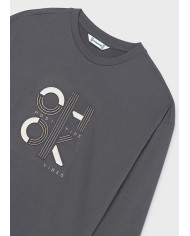 Bernumode | Mayoral: L/s t-shirt €16.45 Unisex long-sleeve t-shirt for kids with a round neckline. Decorative elements include embossed details and screen print, making it a stylish and versatile choice for everyday wear.