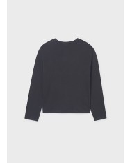 Bernumode | Mayoral: L/s t-shirt €15.62 Girls’ relaxed-fit t-shirt with a round neckline. Made from 100% Better Cotton, soft and comfortable. Decorative elements include stylish screen print. Choosing this product supports sustainable cotton production.