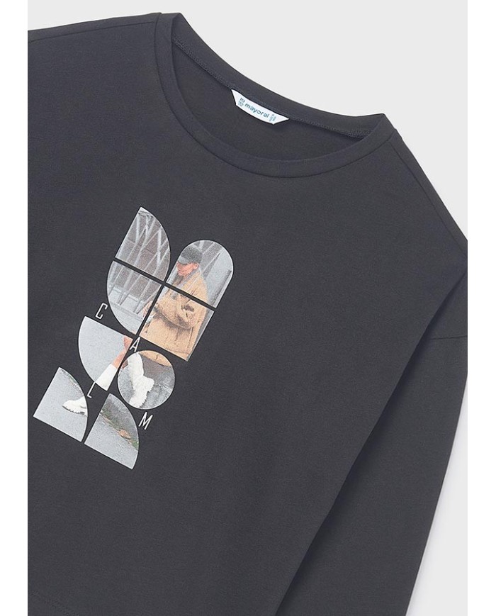 Bernumode | Mayoral: Meiteņu T-krekls ar garām piedurknēm 15,62 € Meiteņu brīva piegriezuma T-krekls ar apaļu kakla izgriezumu. Izgatavots no 100% Better Cotton, mīksts un patīkams pieskārienam. Dekoratīvie elementi: stilīga serigrāfija. Iegādājoties šo produktu, jūs atbalstāt ilgtspējīgu kokvilnas ražošanu.