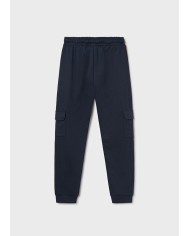 Bernumode | Mayoral: Спортивные брюки с карманами на мальчика 25,54 € Карго-брюки для мальчика с длинными штанинами, свободным верхом и заниженной линией талии. Эластичная талия с шнурком и резинка внизу обеспечивают удобную посадку. Модель оснащена функциональными передними и боковыми карманами. Однотонный дизайн делает брюки универсальными для повседневной носки.
 Bernumode | Mayoral: Спортивные брюки с карманами на мальчика 25,54 € Карго-брюки для мальчика с длинными штанинами, свободным верхом и заниженной линией талии. Эластичная талия с шнурком и резинка внизу обеспечивают удобную посадку. Модель оснащена функциональными передними и боковыми карманами. Однотонный дизайн делает брюки универсальными для повседневной носки.