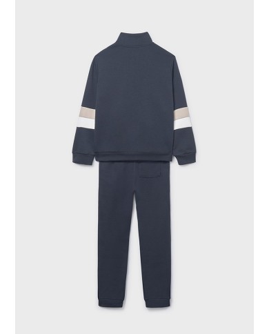 Bernumode | Mayoral: Джинсы свободного кроя на девочку 27,19 € Брюки для девочки с регулируемой эластичной резинкой на талии и пуговицами для идеальной посадки. Удобная джинсовая ткань, легко сочетается с повседневными образами. Модель с множеством карманов. Bernumode | Mayoral: Джинсы свободного кроя на девочку 27,19 € Брюки для девочки с регулируемой эластичной резинкой на талии и пуговицами для идеальной посадки. Удобная джинсовая ткань, легко сочетается с повседневными образами. Модель с множеством карманов.