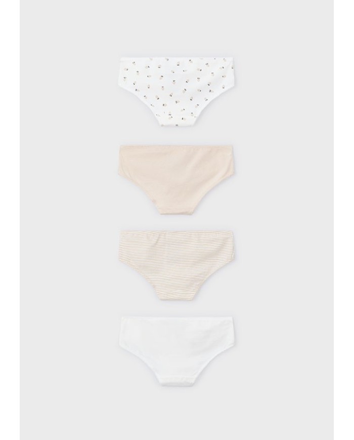 Bernumode | Mayoral: Трусы (4 шт.) на девочку 15,62 € Набор из четырёх трусиков для девочки. Удобные, мягкие и практичные, идеально подходят для повседневной носки.
 Bernumode | Mayoral: Трусы (4 шт.) на девочку 15,62 € Набор из четырёх трусиков для девочки. Удобные, мягкие и практичные, идеально подходят для повседневной носки.