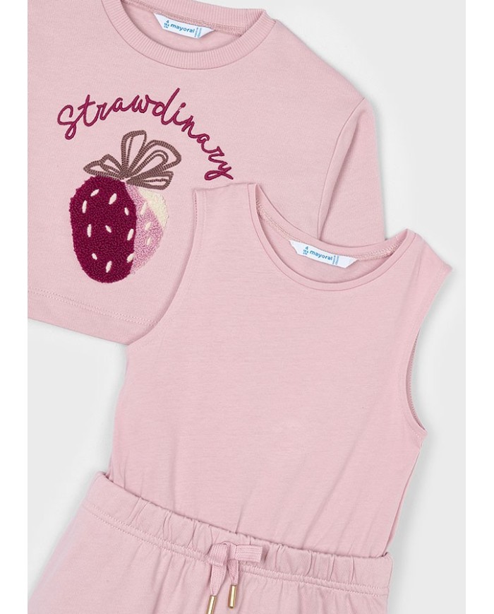 Bernumode | Mayoral: 2 piece fleece dress for girl €30.17 Girls’ long-sleeve dress with a round neckline. Made from warm thick fleece fabric, perfect for cold months. Decorative elements include a decorative applique, contrast decorative bands, and embroidery. Bernumode | Mayoral: 2 piece fleece dress for girl €30.17 Girls’ long-sleeve dress with a round neckline. Made from warm thick fleece fabric, perfect for cold months. Decorative elements include a decorative applique, contrast decorative bands, and embroidery.