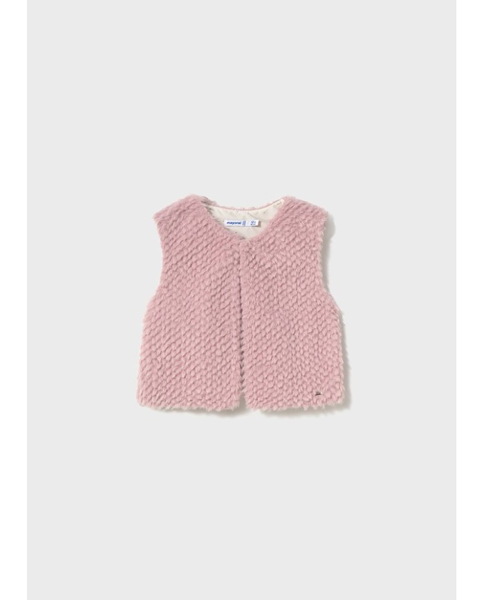 Bernumode | Mayoral: Жилетка на девочку 21,07 € Жилет для малышки. Скрытая застёжка на кнопку для быстрого и удобного надевания. Мягкий и приятный внешний материал из искусственного меха. Мягкая подкладка из полиэстера.
 Bernumode | Mayoral: Жилетка на девочку 21,07 € Жилет для малышки. Скрытая застёжка на кнопку для быстрого и удобного надевания. Мягкий и приятный внешний материал из искусственного меха. Мягкая подкладка из полиэстера.