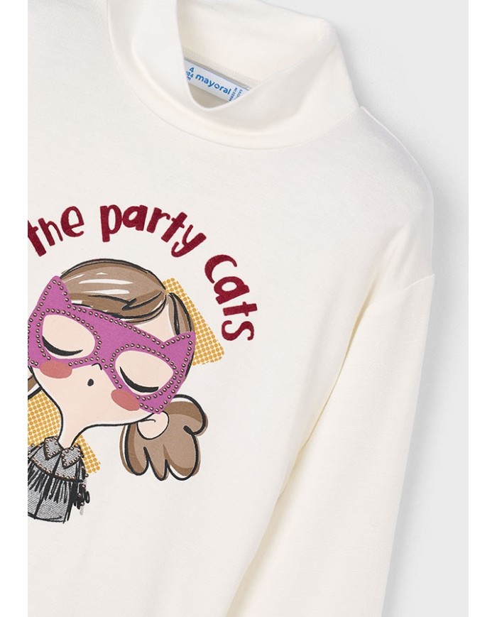 Bernumode | Mayoral: Viscose basic turtleneck €16.45 Long-sleeve t-shirt for girls. Semi-turtleneck. Flowing fabric for maximum comfort every day. Decorative elements: studs, screen printing (print).
 Bernumode | Mayoral: Viscose basic turtleneck €16.45 Long-sleeve t-shirt for girls. Semi-turtleneck. Flowing fabric for maximum comfort every day. Decorative elements: studs, screen printing (print).