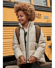 Bernumode | Mayoral: Girl's jacket €52.48 Jacket from the Mayoral collection.This padded model is made from smooth fabric and features synthetic insulation for extra comfort in cold weather.
Simple cut that allows freedom of movement.
Two side zippered pockets.
Convenient zipper makes it easy to put on and take off.
Raised collar provides added protection against the cold.
Smooth outer material.
 Bernumode | Mayoral: Girl's jacket €52.48 Jacket from the Mayoral collection.This padded model is made from smooth fabric and features synthetic insulation for extra comfort in cold weather.
Simple cut that allows freedom of movement.
Two side zippered pockets.
Convenient zipper makes it easy to put on and take off.
Raised collar provides added protection against the cold.
Smooth outer material.