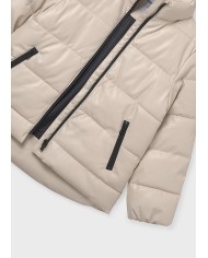 Bernumode | Mayoral: Girl's jacket €52.48 Jacket from the Mayoral collection.This padded model is made from smooth fabric and features synthetic insulation for extra comfort in cold weather.
Simple cut that allows freedom of movement.
Two side zippered pockets.
Convenient zipper makes it easy to put on and take off.
Raised collar provides added protection against the cold.
Smooth outer material.
 Bernumode | Mayoral: Girl's jacket €52.48 Jacket from the Mayoral collection.This padded model is made from smooth fabric and features synthetic insulation for extra comfort in cold weather.
Simple cut that allows freedom of movement.
Two side zippered pockets.
Convenient zipper makes it easy to put on and take off.
Raised collar provides added protection against the cold.
Smooth outer material.