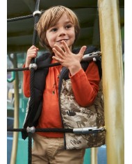 Bernumode | Mayoral: Reversible vest for boy (bodywarmer) €34.63 Contains recycled polyester.Boy's bodywarmer with a high collar and hood.Front zip fastening.Soft polyester lining.Functional front pockets. Bernumode | Mayoral: Reversible vest for boy (bodywarmer) €34.63 Contains recycled polyester.Boy's bodywarmer with a high collar and hood.Front zip fastening.Soft polyester lining.Functional front pockets.