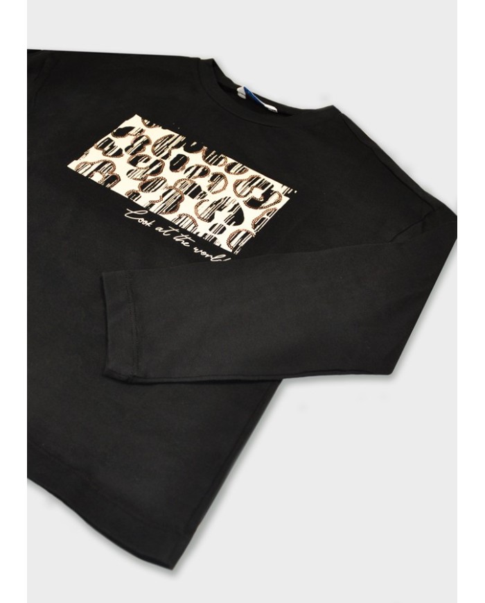 Bernumode | Mayoral: Футболка с длинным рукавом на девочку 16,45 € Длинная футболка для девочек с круглым вырезом. Выполнена из мягкого эластичного хлопка для максимального комфорта в повседневной носке. Элементы декора: пайетки. При выборе нашей хлопковой продукции вы поддерживаете нашу инвестицию в инициативу Better Cotton. Хлопок Better Cotton производится по системе балансировки массы и не может быть физически отслежен до конечных продуктов, однако производители хлопка получают выгоду от спроса на Better Cotton в эквивалентных объемах.
 Bernumode | Mayoral: Футболка с длинным рукавом на девочку 16,45 € Длинная футболка для девочек с круглым вырезом. Выполнена из мягкого эластичного хлопка для максимального комфорта в повседневной носке. Элементы декора: пайетки. При выборе нашей хлопковой продукции вы поддерживаете нашу инвестицию в инициативу Better Cotton. Хлопок Better Cotton производится по системе балансировки массы и не может быть физически отслежен до конечных продуктов, однако производители хлопка получают выгоду от спроса на Better Cotton в эквивалентных объемах.